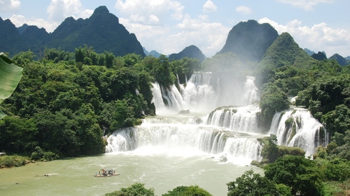 美绝人间的广西