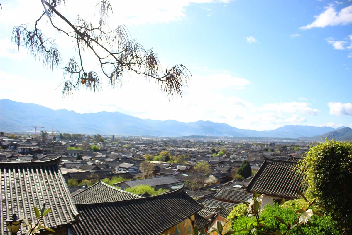 迪庆藏族自治州旅游攻略- 云南旅游路线如何安