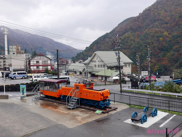 富山县两日宇奈月温泉与黑部峡谷小火车