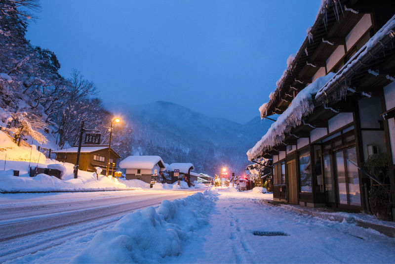 名古屋乐高乐园 白川乡合掌村 平汤温泉滑雪 白色童话自由行