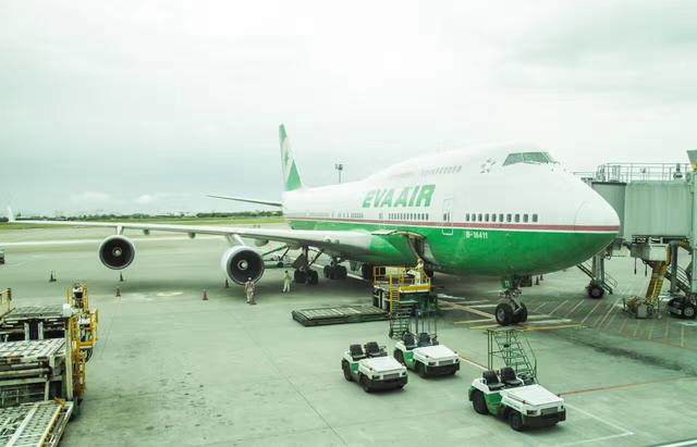 第一次坐飞机去旅游,一共就3个步骤!【杭州市