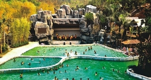 天赐华汤温泉酒店