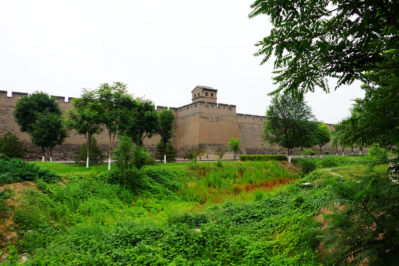 古城平遥的土炕和罗汉床