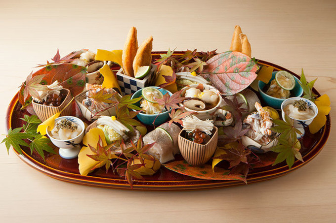 东京美食全攻略 坐一圈日本山手线就能吃遍