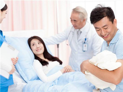 产后一年,还要经历这些苦,当妈太不容易