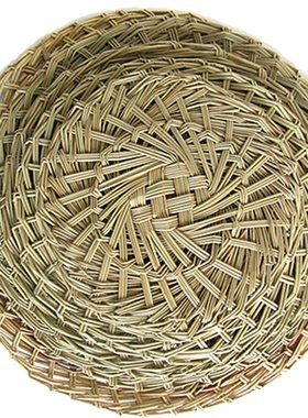 手工圆形小笼包馒头草垫