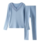 Демисезонное удерживающее тепло нижнее белье, цветной кружевной комплект, термобелье, облегающий крой, кружевное платье, V-образный вырез