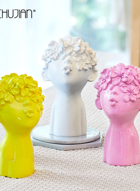 现代简约客厅酒柜红酒架家居v装饰品人物摆件创意家庭室内工艺摆