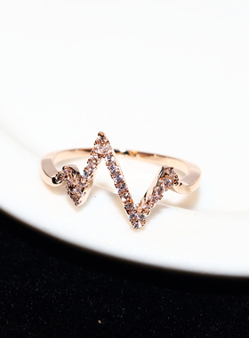 韩国波浪冷淡风金色女戒指18K镀网红食指指环小众设计装饰关节戒