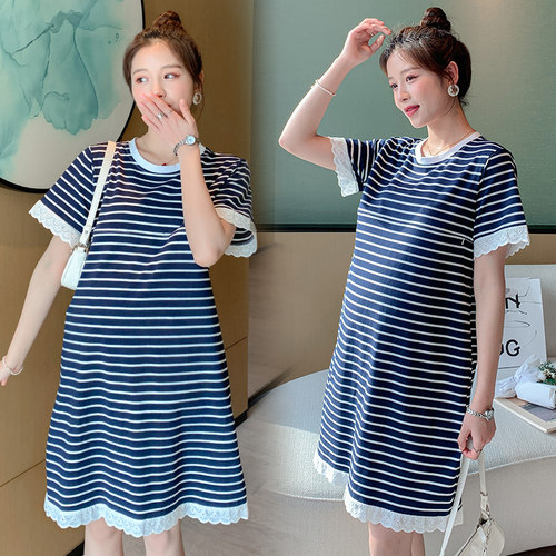 孕妇夏装怀孕期宽松显瘦条纹裙休闲E薄款外出哺乳裙夏季大码连衣