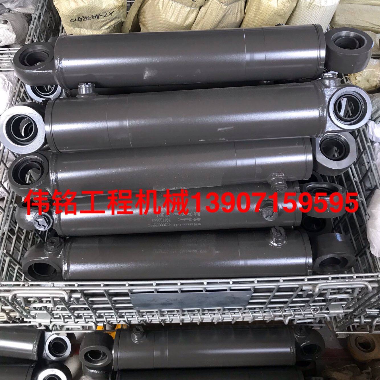 临工装载机铲车配件 临工953 福田955转向油缸总成 原厂图片