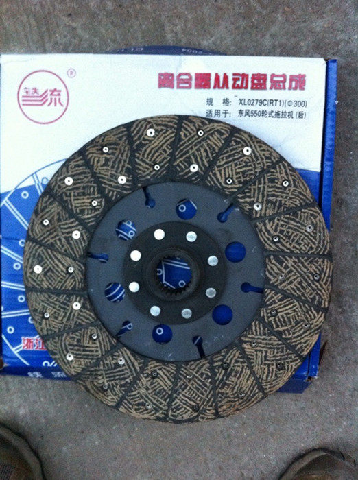 东风轮拖550/654/700/704-750-804/854/904离合器片直径295mm原厂