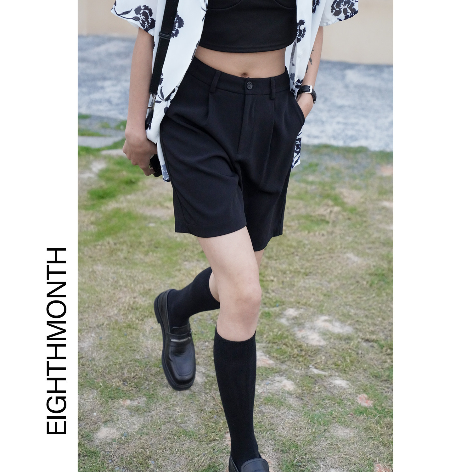 EM八月 西装a字短裤女夏薄款高腰阔腿裤黑色裤子宽松显瘦五分中裤