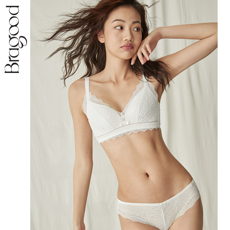 内衣女大a胸显小薄款透气洞洞杯收副乳无钢圈聚拢调整文胸蕾丝套