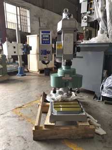 齿轮式 攻牙机多轴攻牙机自动攻丝机两头丝攻机电动攻丝机