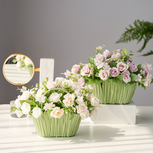 塑料花假花装饰品客厅仿真花家居创意摆设手提草编柳编小花篮摆件