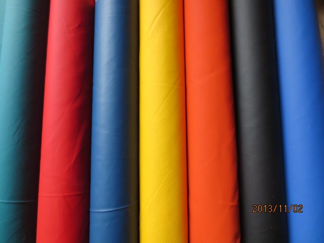 PU平纹肤感超薄软仿皮革面料 羽绒服cos服娃衣diy防水人造革布料