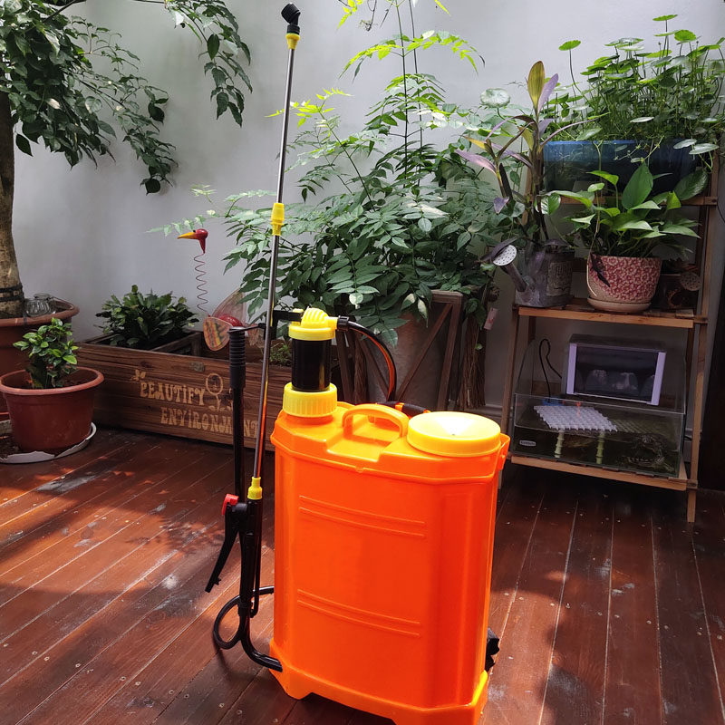 手动喷雾器农用养殖场手压式喷壶小型消毒防疫喷84酒精农药打药机