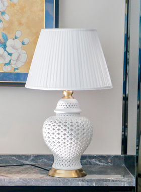 欧式白色镂空将军罐陶瓷台灯w客厅卧室床头酒店别墅创意时尚装饰