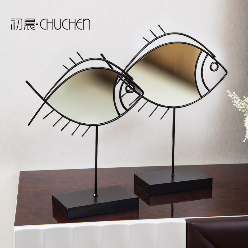 北欧轻奢创意镜面鱼摆件客厅电视柜玄关酒柜书架家居艺.术软装饰