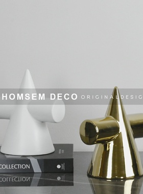 现代轻奢家居电视柜金色软装饰品摆件样板房间创R意艺术售楼处摆