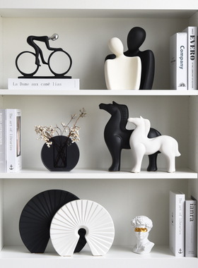 北欧现代创意抽象人物雕塑办公室客厅电J视柜书柜酒柜软装饰品摆