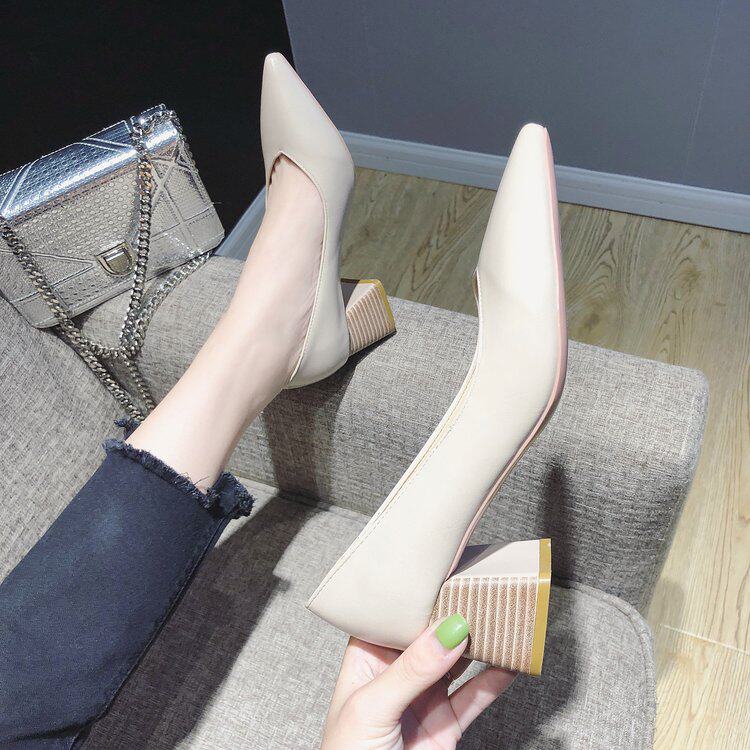 女士尖头高跟鞋韩版时尚浅口单鞋2021秋季新款V口百搭粗跟工作鞋,女鞋,浅口单鞋,淘宝优惠券,粉丝福利购,淘宝优惠卷