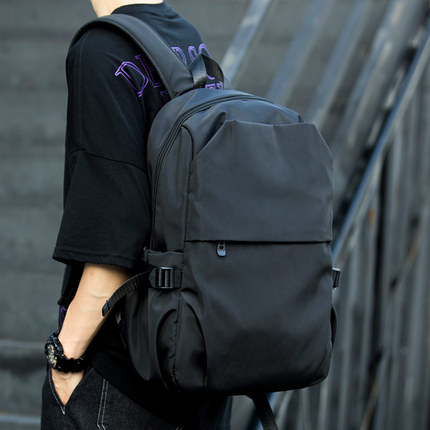 2021新款双肩包男背包潮牌商务笔记本电脑包大容量旅行包学生书包