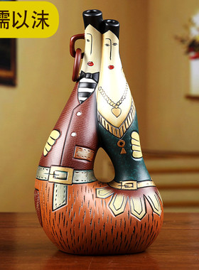 客厅小饰品摆件创意精致人物卧室电视柜摆设结婚纪念日礼物送老婆