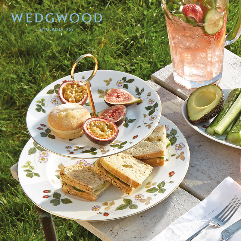 WEDGWOfOD玮致活野草莓双层点心盘骨瓷欧式双层糕点盘餐具餐盘