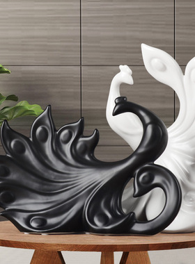 创意装饰品摆件客厅玄关电视柜情大号孔雀开屏酒柜陶瓷艺术品摆件