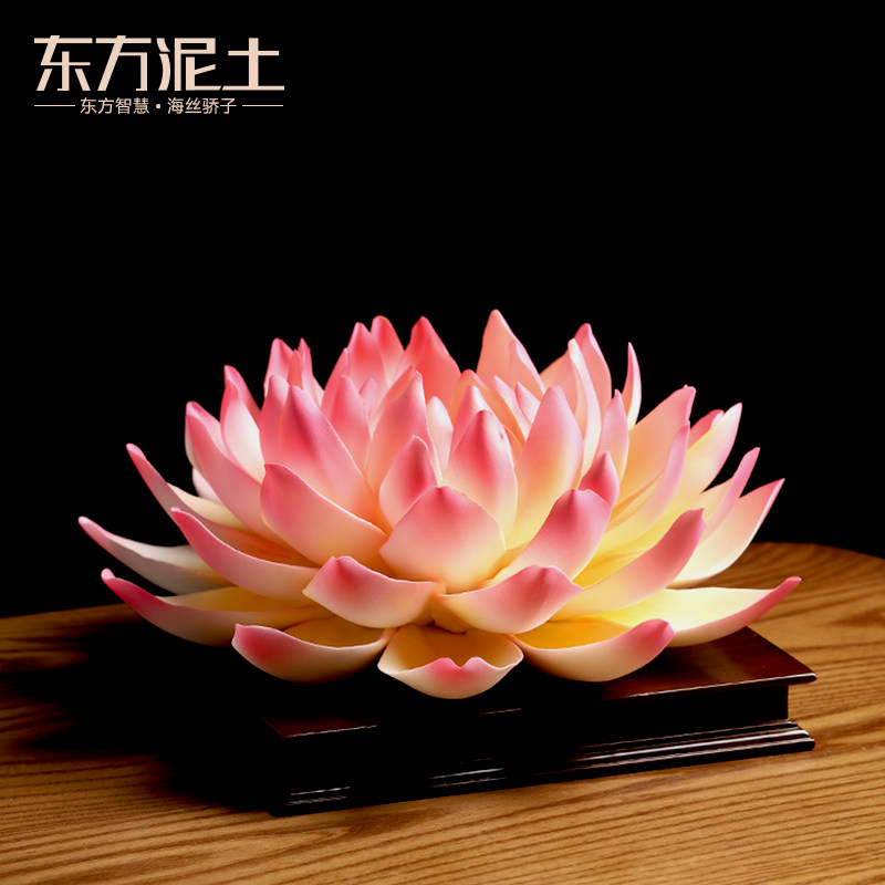东方泥土 陶瓷莲花摆件 手工工艺品家居客厅电视柜装饰品 /帝王莲