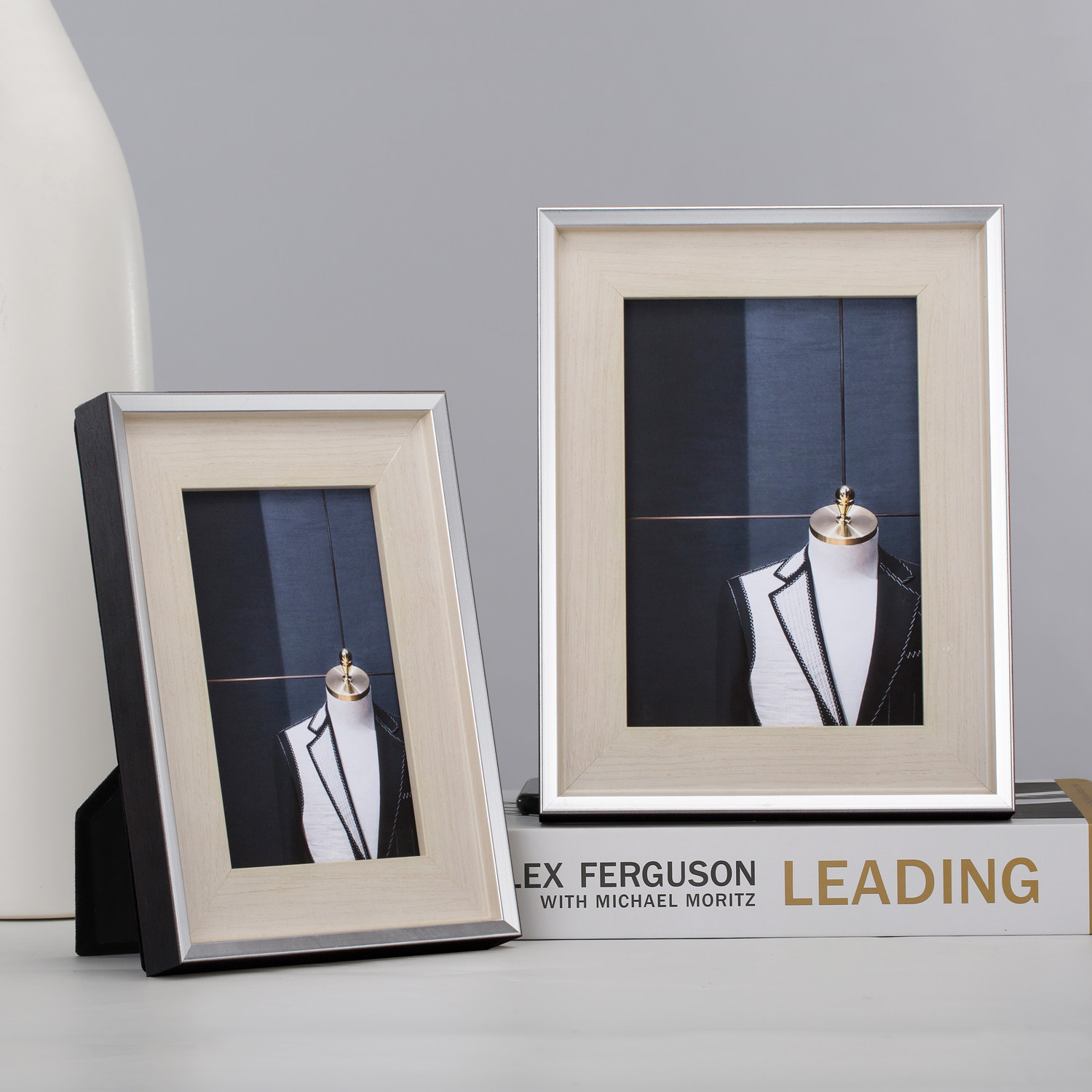 意大利银白色实木相框 设计师推荐款软装好物 金黑色简约轻奢摆台,家居饰品,相框/画框,淘宝优惠券,粉丝福利购,淘宝优惠卷