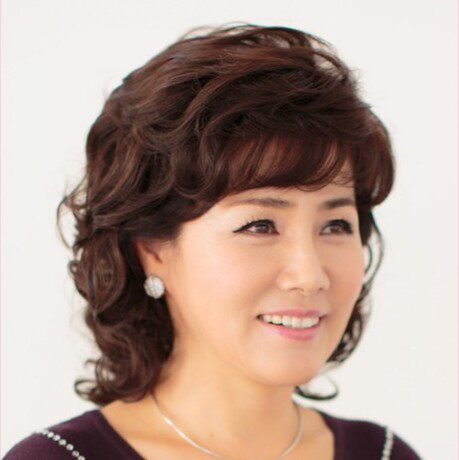 假发女短发新款中老年假发短卷发中年女士气质妈妈中长发包邮