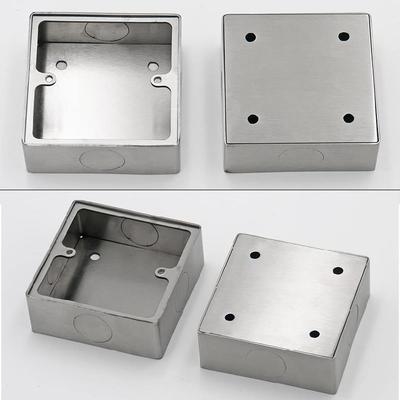 不锈钢底86型通用盒埋盒地墙壁暖铁盒金属l预型过线盒明盒通用超