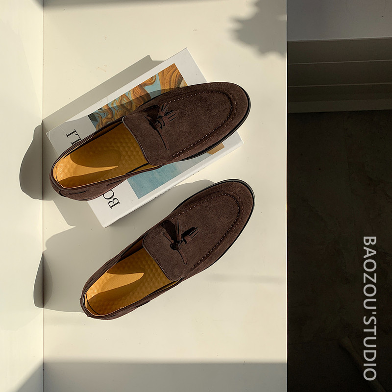 抱走推土机新款男豆豆鞋低帮反绒皮套脚流苏平底休闲单鞋纯色皮鞋