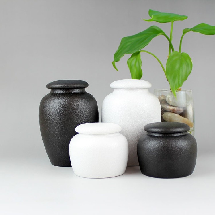 大号粗陶罐黑秞瓷瓶茶叶罐密封中式香料普洱药粉保鲜瓶储藏罐