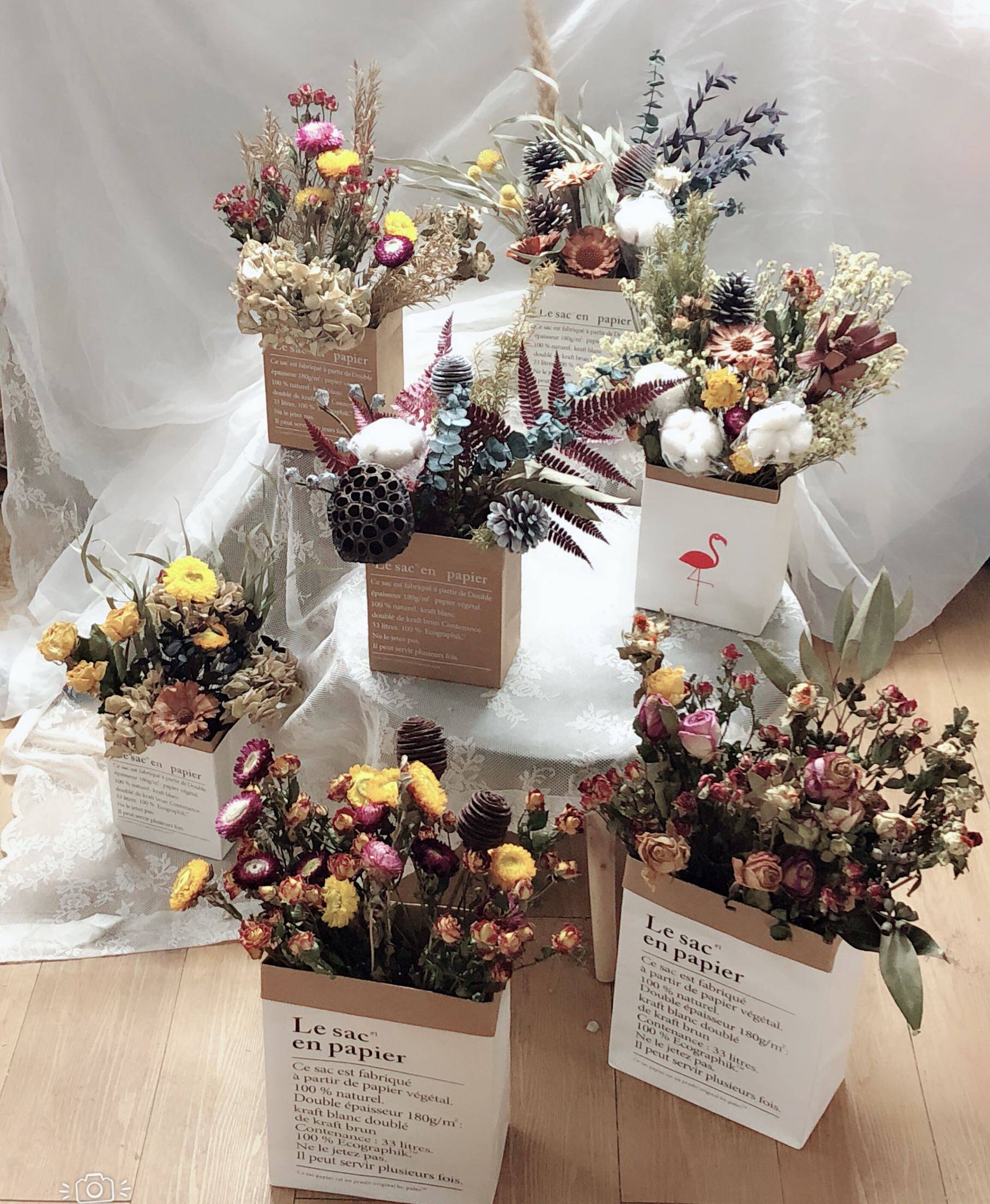 永生花非洲太阳菊螺旋果木棉花玫瑰干花组合餐桌拍摄花艺