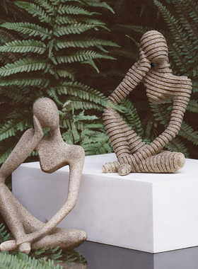 北欧创意抽象人思考者装饰沉思意境摆件办公O室桌柜玄关样板间陈