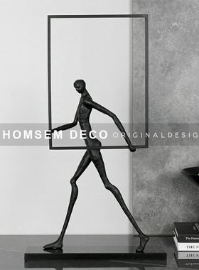 现代简约b抽象大型艺术铁人物雕塑摆件样板房间坐姿人售楼处摆设