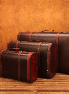 复古老式手提箱摆件欧式皮箱收纳箱木箱子橱窗怀S旧拍摄道具装饰