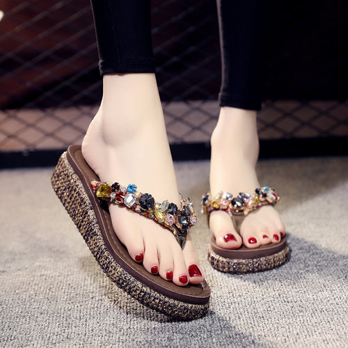 2021时尚外穿新款韩版凉拖水钻网红厚底人字拖女防滑沙滩拖鞋女夏