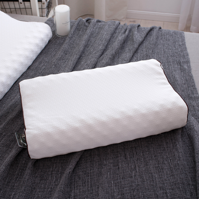 出口高端乳胶枕芯 舒适护颈保健枕芯40*60cm家用柔软枕头单人一只