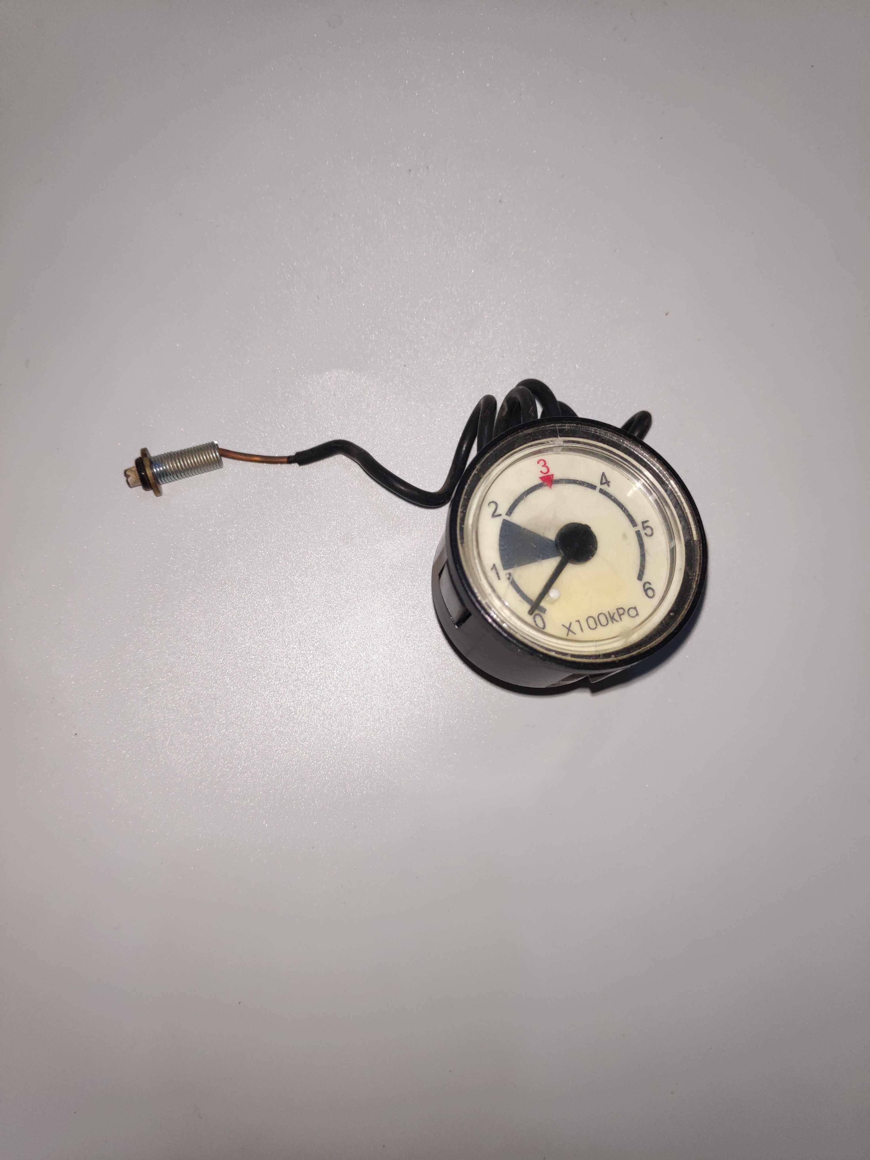 林内壁挂炉水压表 欧洲风尚港华紫荆燃气壁挂炉压力表水压表