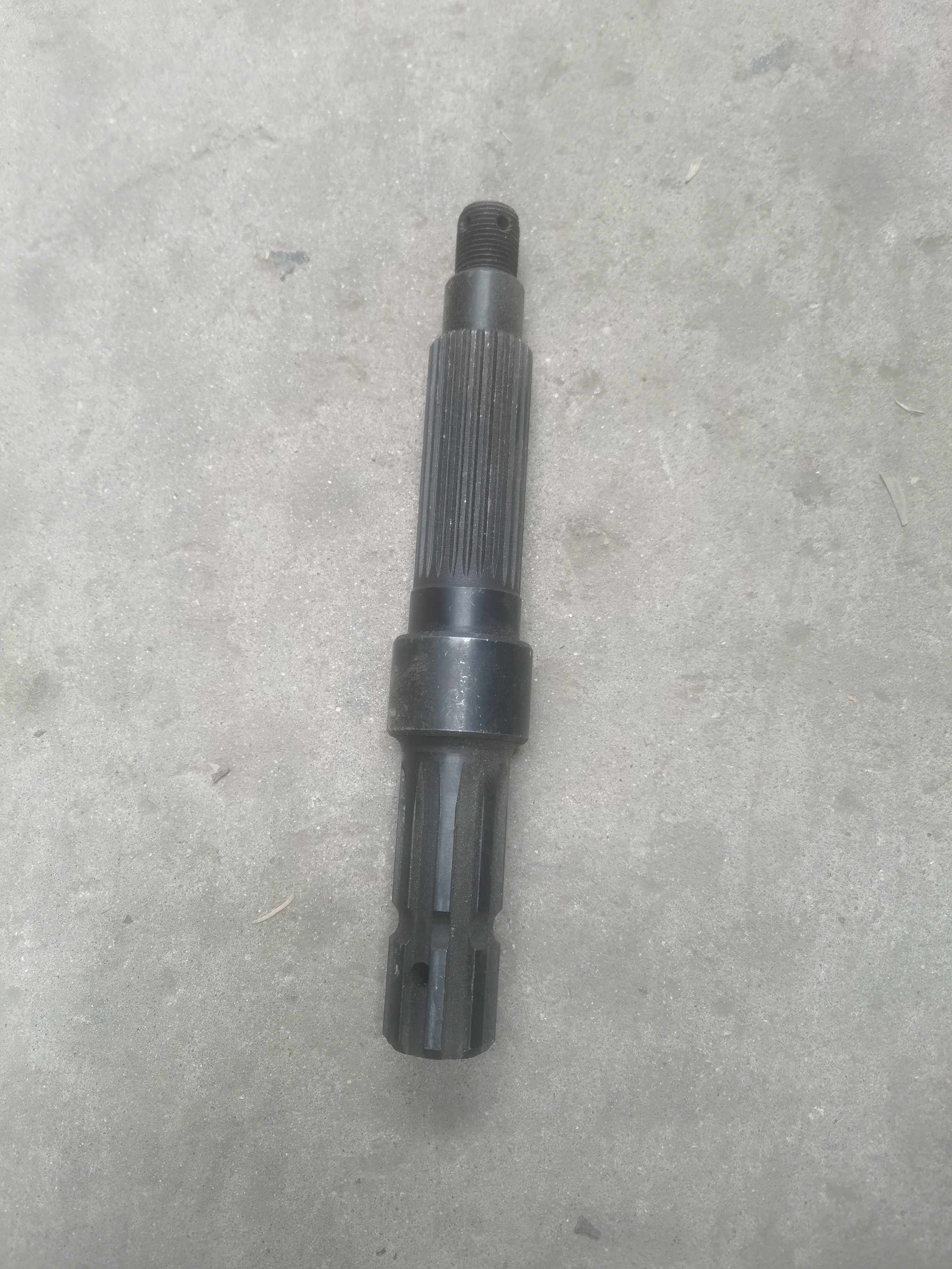 盐城黄海金马404/454/504/554农机拖拉机配件后桥动力输出轴 8/25