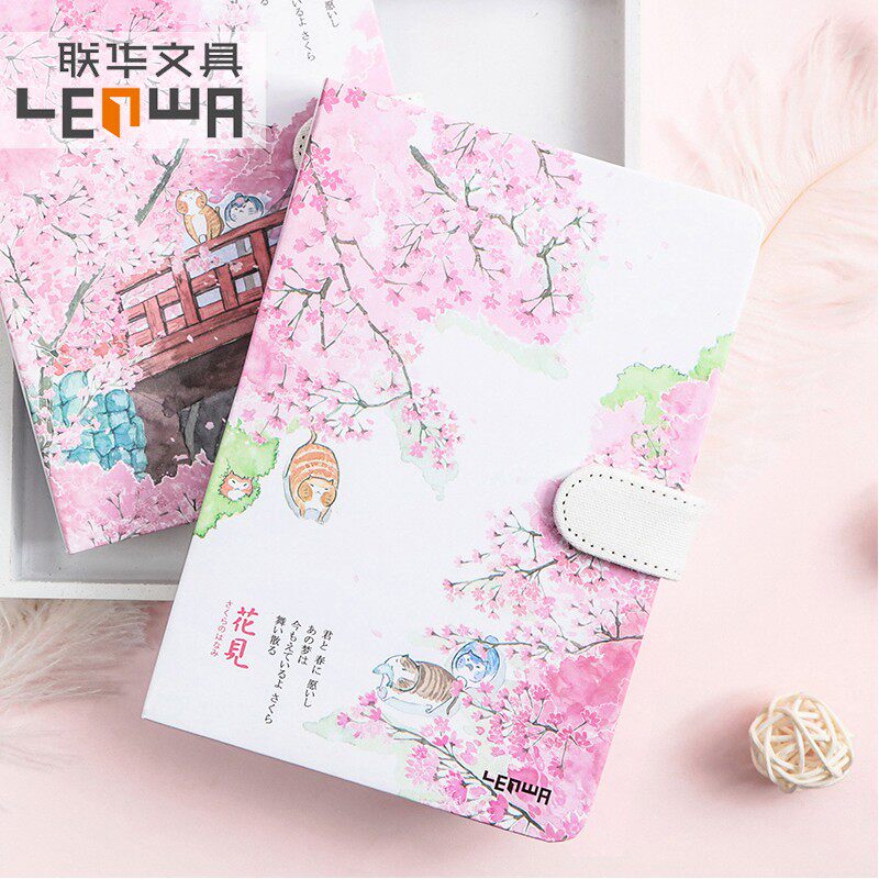 手账本手绘文艺精致小清新简约大学生个性笔记本子彩页插画日记本