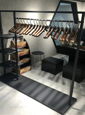 简易衣帽架铁艺卧室挂衣架子w落地式家用置物收纳服装店衣服展示