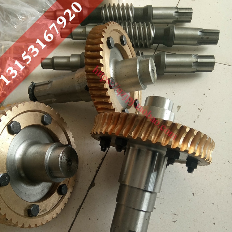 施工升降机涡轮曹氏奥亚明朗铜涡轮人货电梯减速机蜗杆32/42/48齿