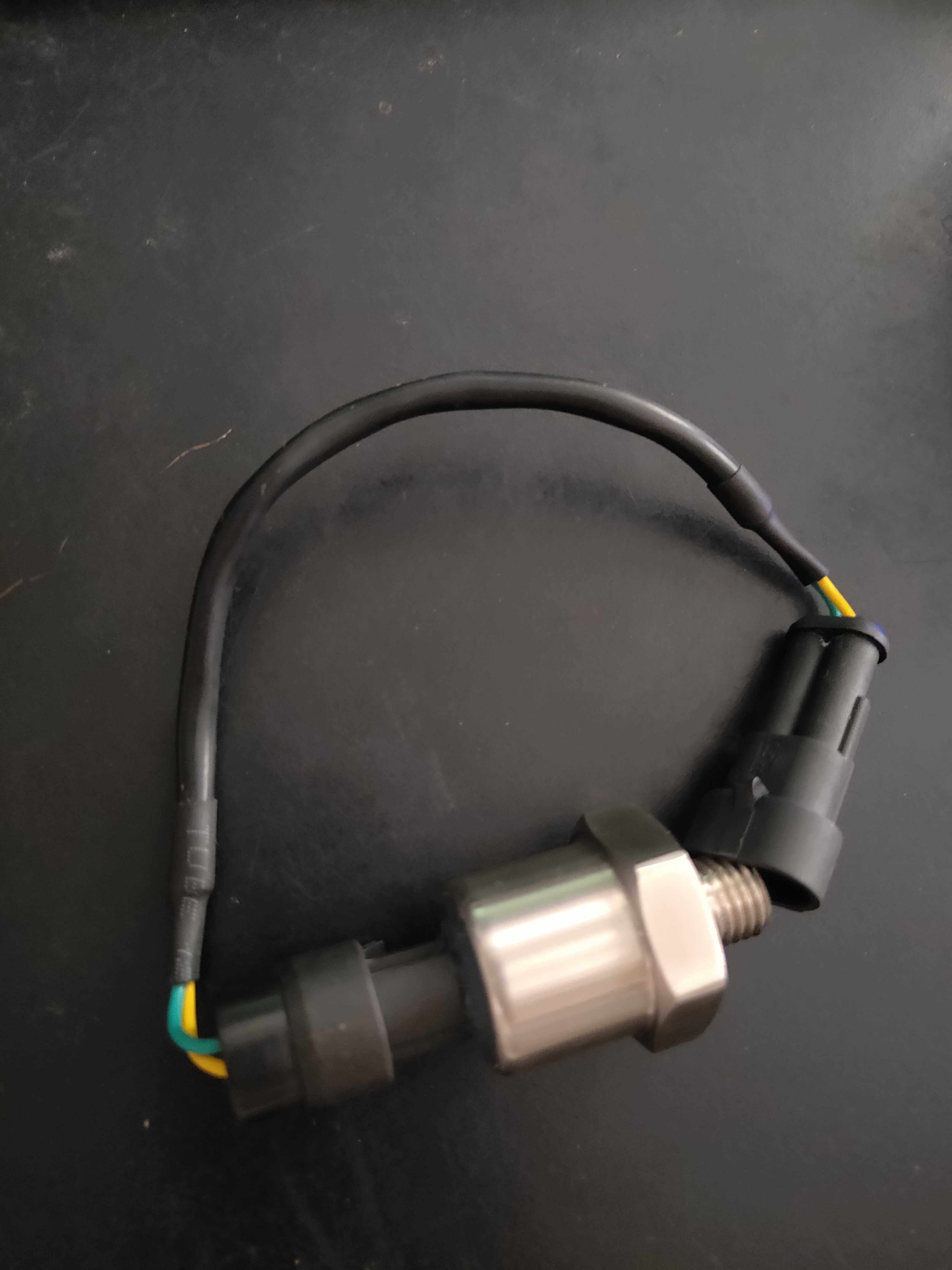 三一搅拌车配件压力传感器c8/318三一重工混凝土罐车配件
