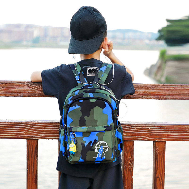 儿童书包男童小背包男孩子学生休闲外出户外旅行轻便双肩包旅游潮